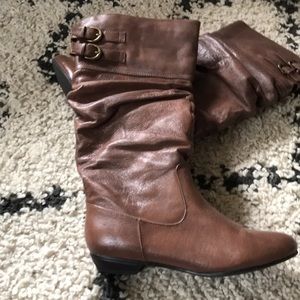 Steve Madden Brown Boots